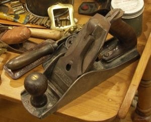 Discovering Treasures: Your Guide to Finding Old Tools at a Car Boot Sale